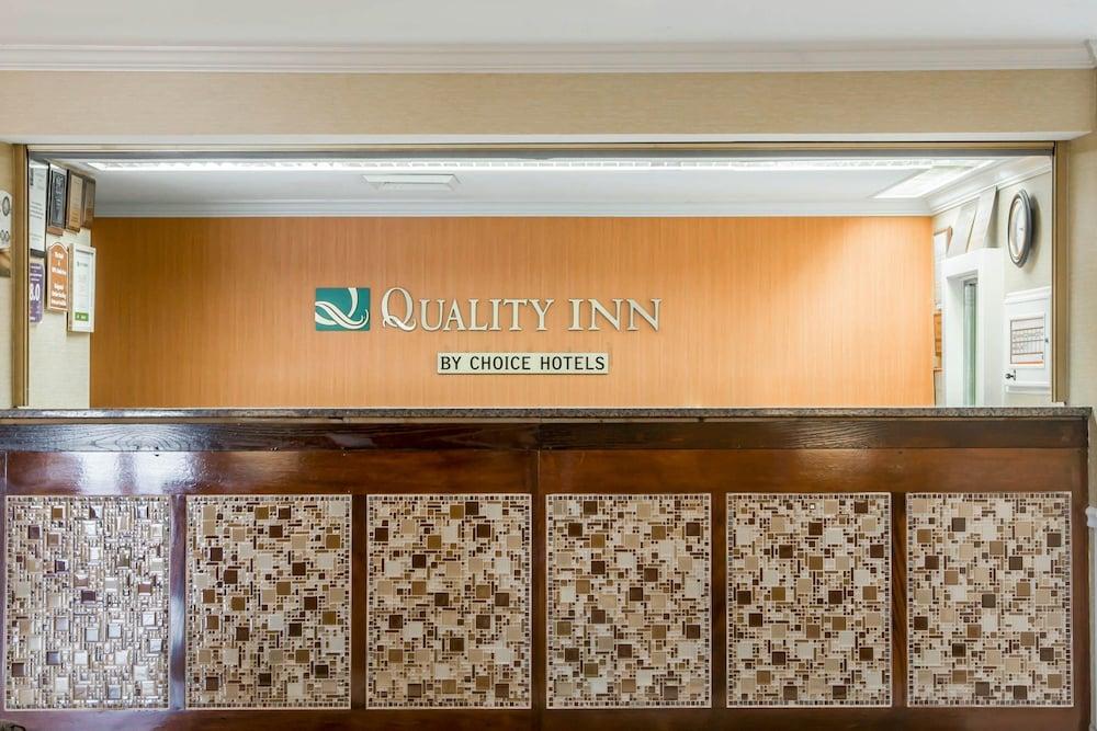 Quality Inn Colchester - Burlington Dış mekan fotoğraf