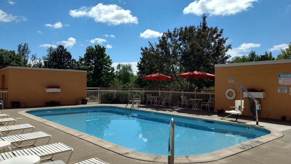 Quality Inn Colchester - Burlington Dış mekan fotoğraf