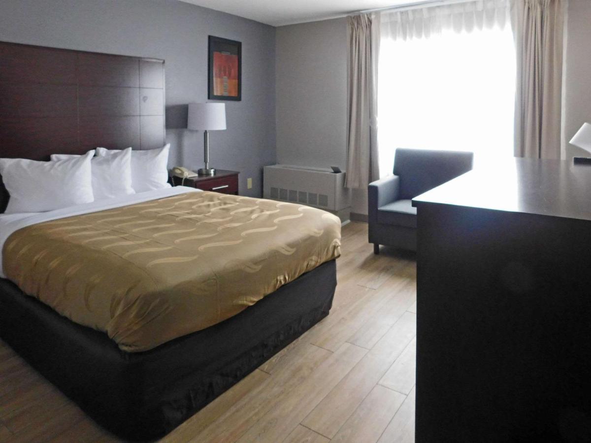 Quality Inn Colchester - Burlington Dış mekan fotoğraf
