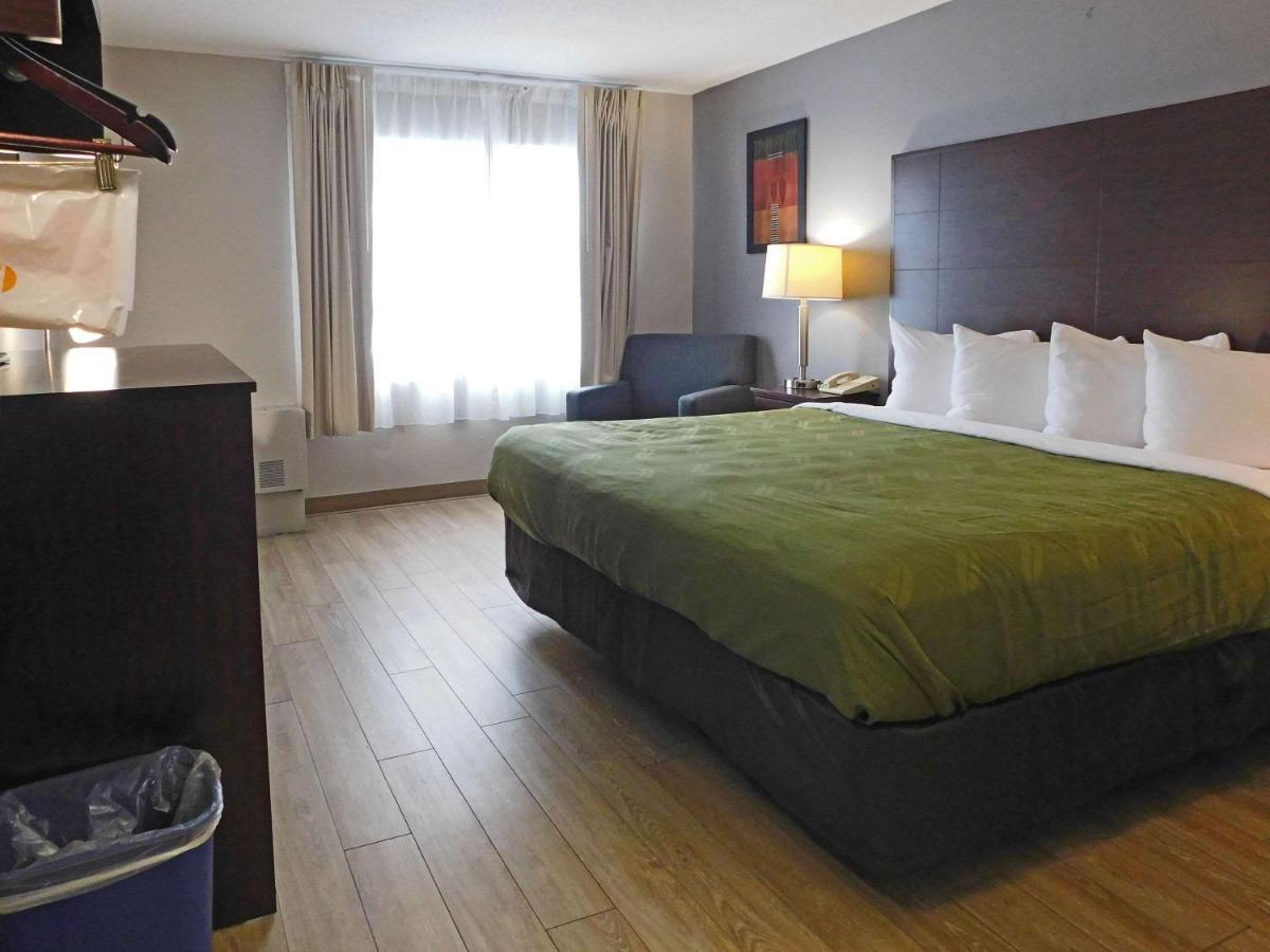 Quality Inn Colchester - Burlington Dış mekan fotoğraf