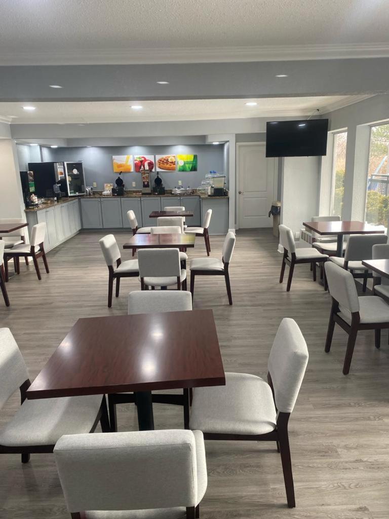 Quality Inn Colchester - Burlington Dış mekan fotoğraf